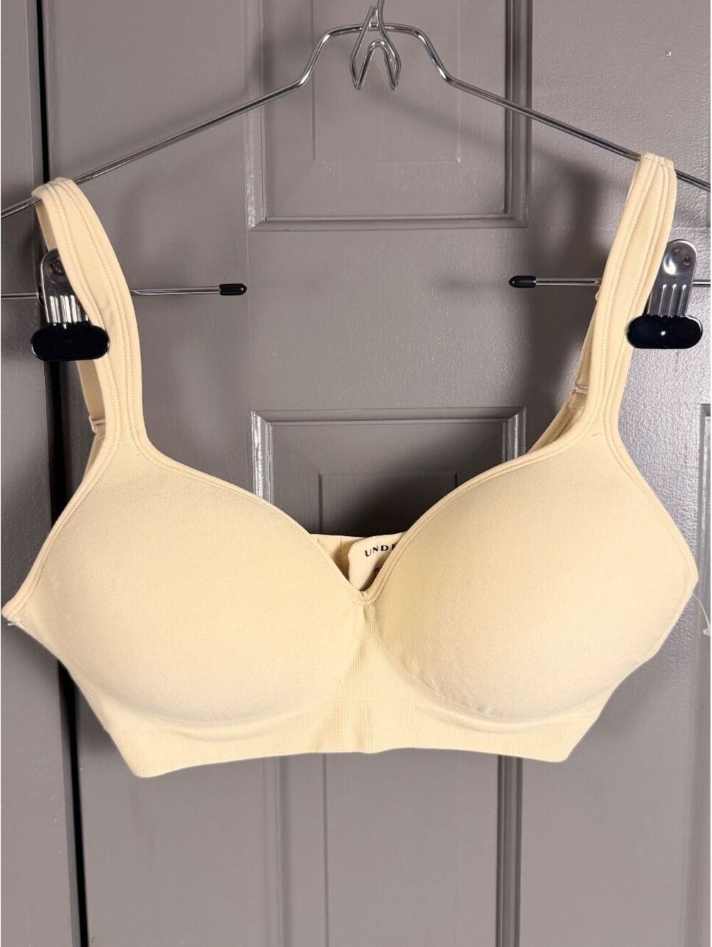 Underoutfit Style 459/460 Comfort Shaping Wireless Bra Sand Beige Size Sz M